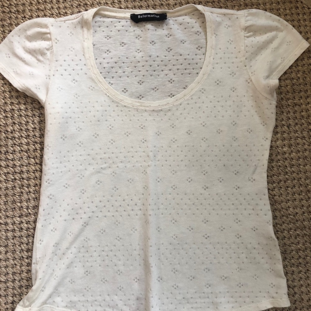Reformation pointelle scoop neck tee size S